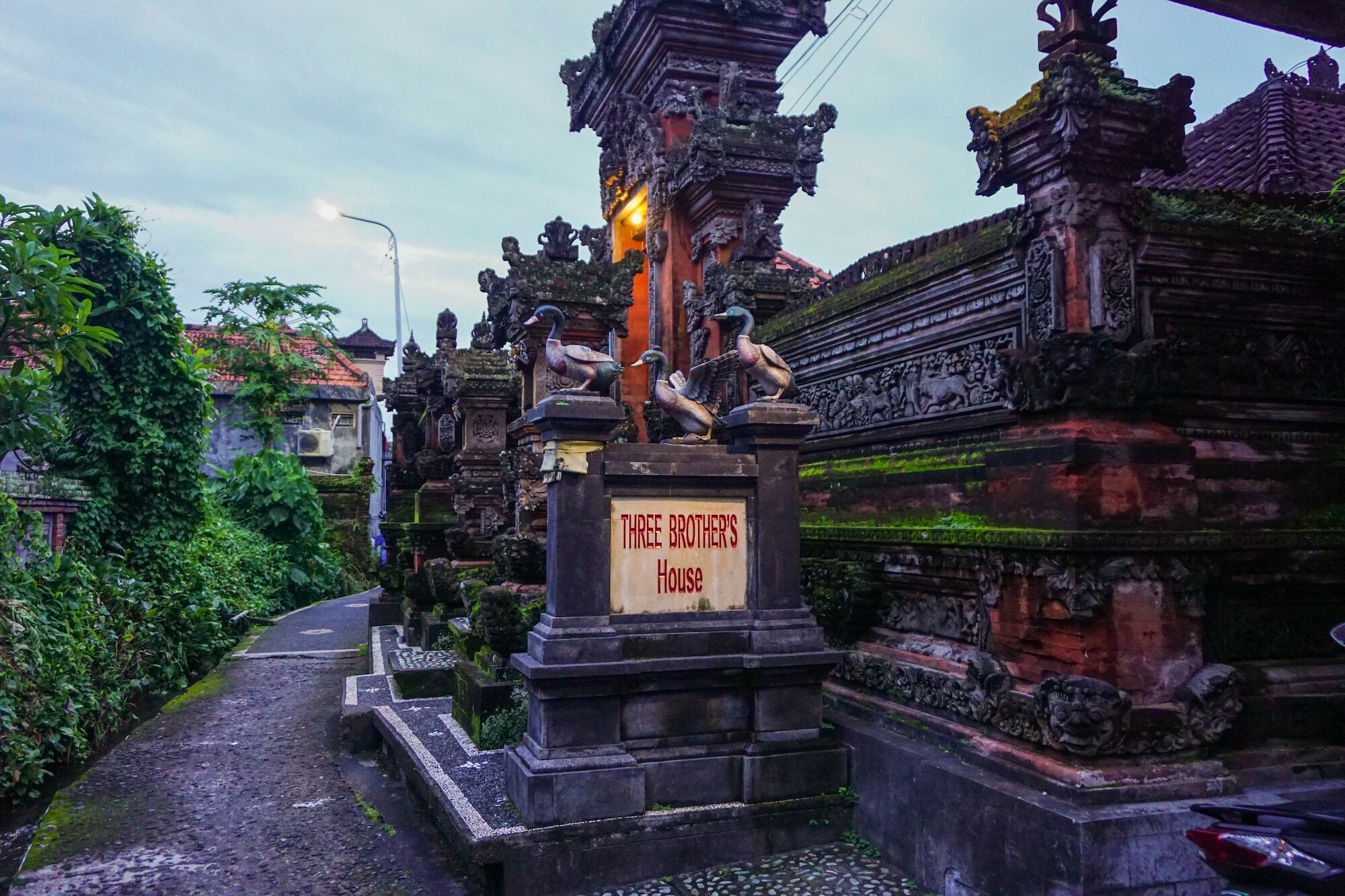 Three Brothers Guest House Ubud Exterior foto